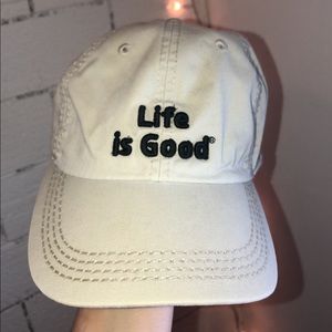 Life Is Good hat